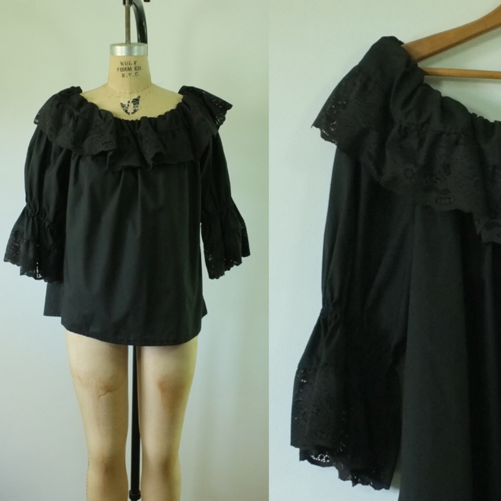 vintage black peasant top | black lace trimmed top